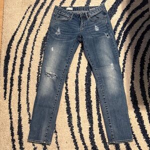 GAP Women's Skinny Jeans in Distressed Blue